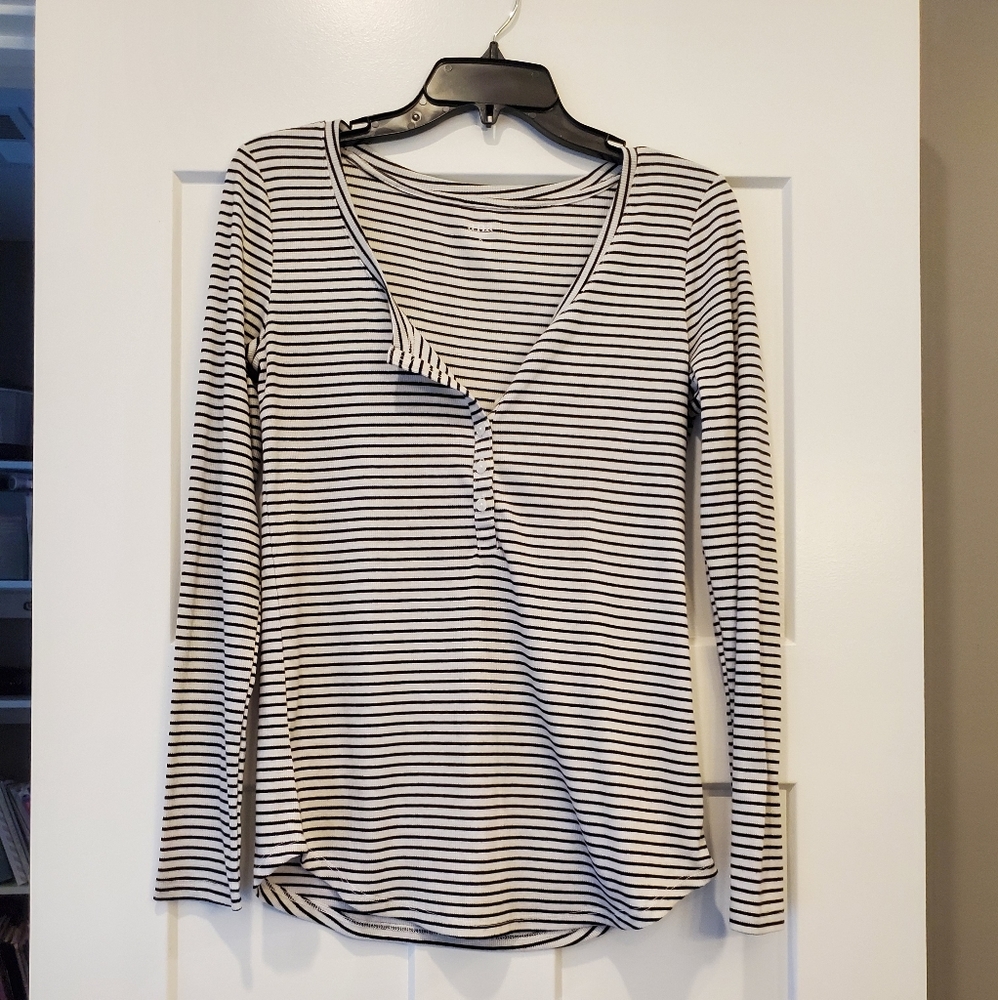 Black and White Striped Ribbed Long Sleeve Shirt